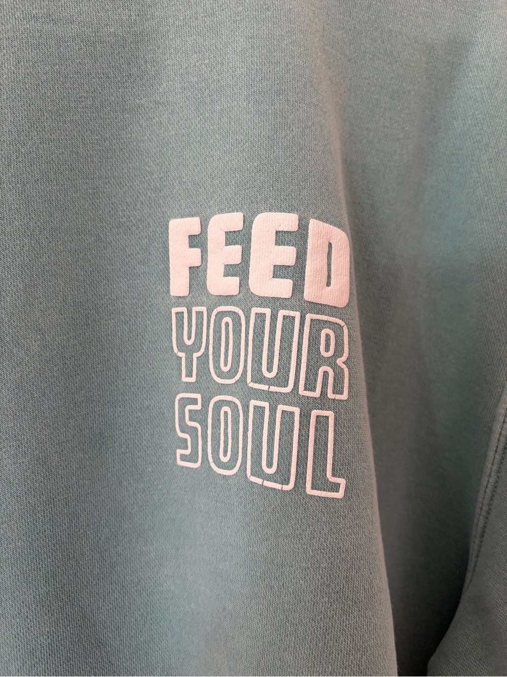 KKFit Feed Your Soul Green Crewneck Sweater Size Large - Picture 2 of 7